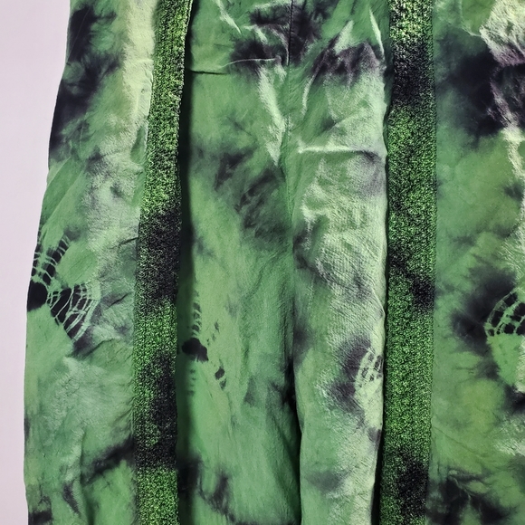Green Tye Dye Skorts - Picture 2 of 5